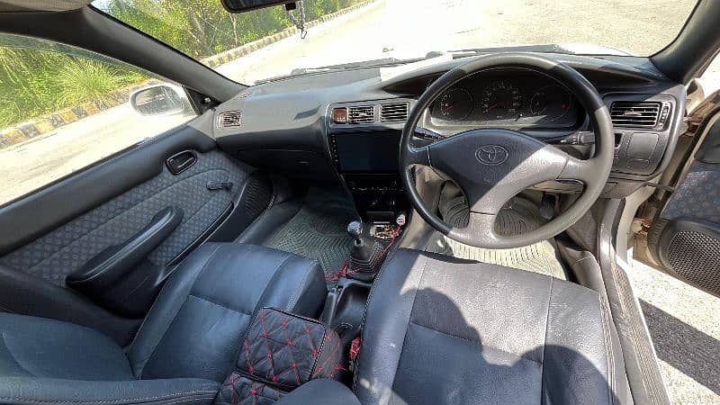 Toyota Corolla 2.0 D 1999 12