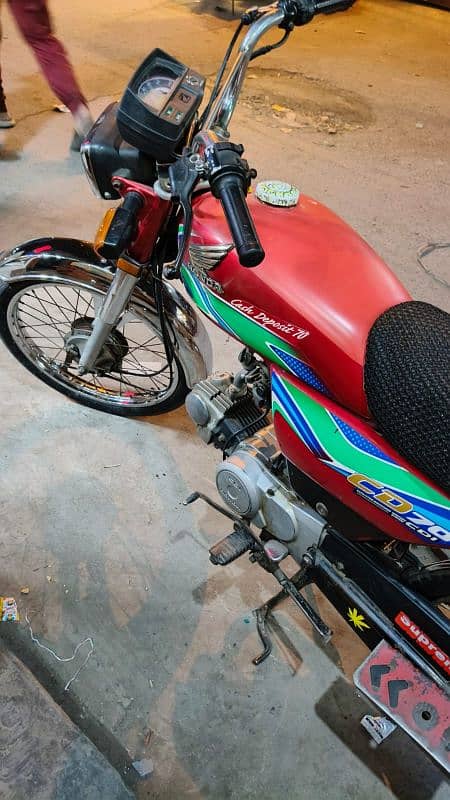 Honda cd 70 watsapp nbr 03060301749 1