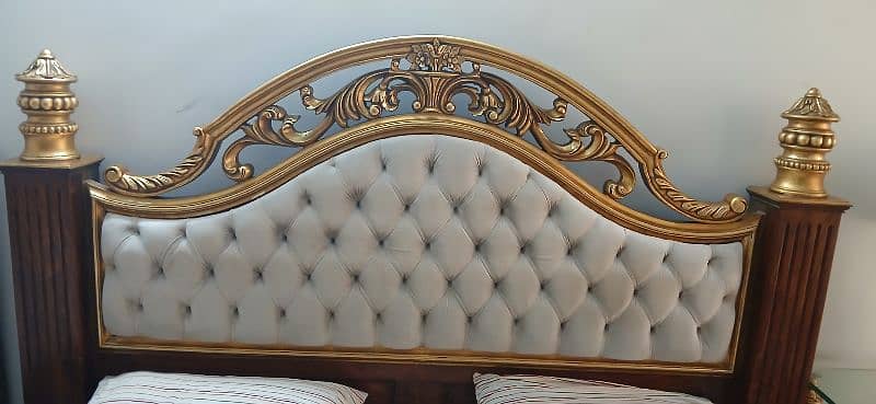 wooden king bed 3