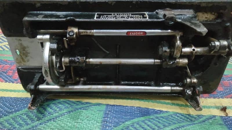 SaiGon Silai machine In good condition 2