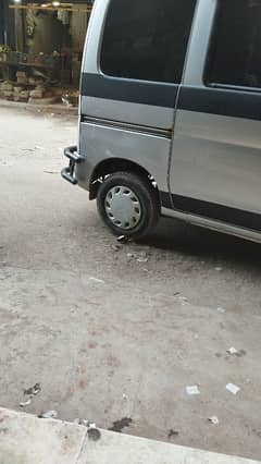 tyre for sale 4 pcs with stapny