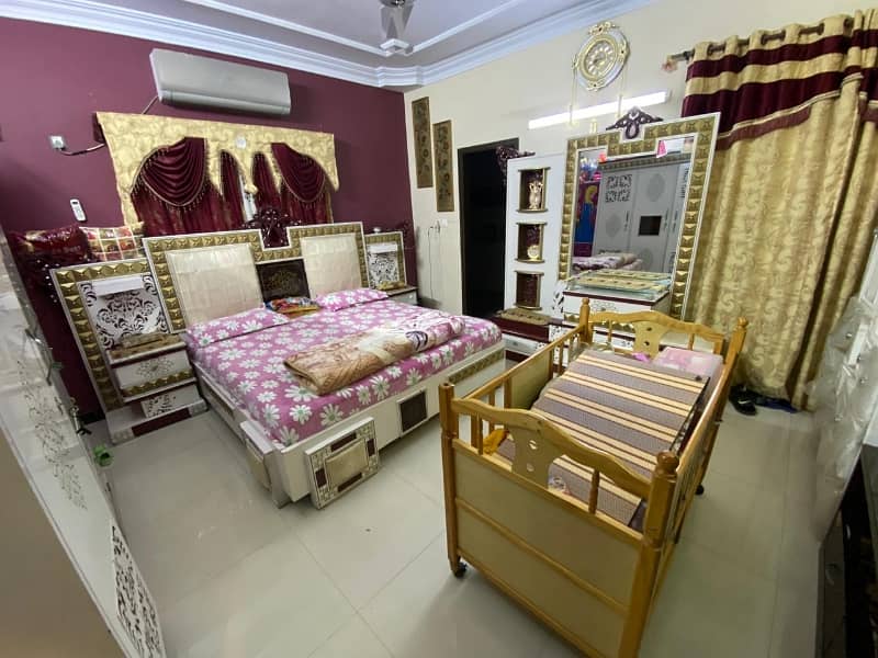 240 Sq. Yd Triple Storey Beautiful House For Sale Jauhar Block 3 12