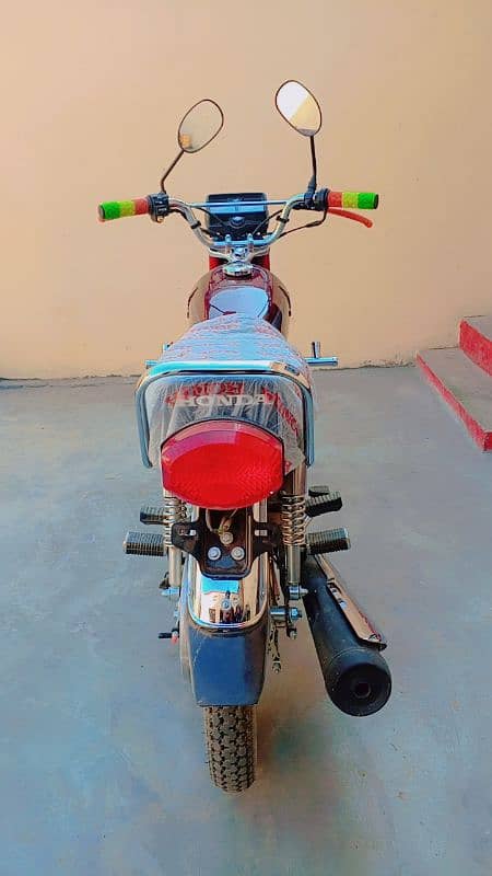 HONDA CG 125 FOR SALE NEW MODEL RED COLOUR (KASUR CITY)(03206599410) 0