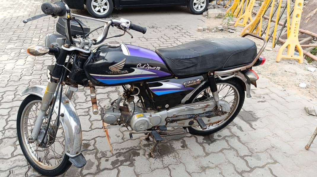 Honda CD 70 2006 1