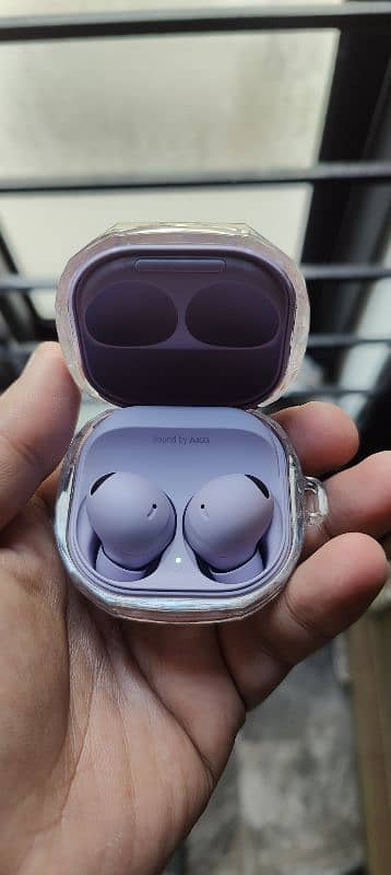 Samsung Galaxy Buds 2 pro 1