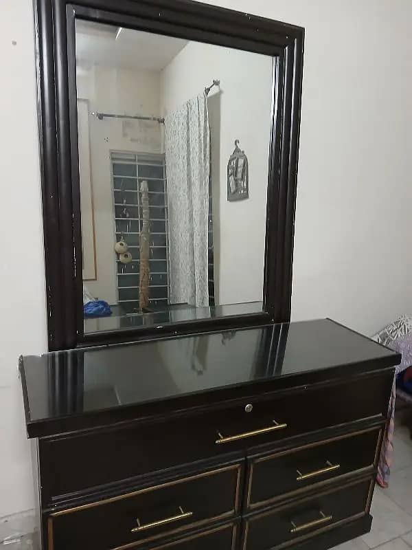 bed set for sale dressing table for sale 9