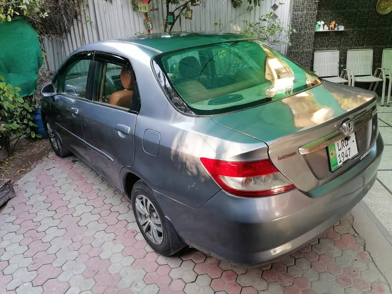 Honda City IDSI 2004 A1 condition on my name 3