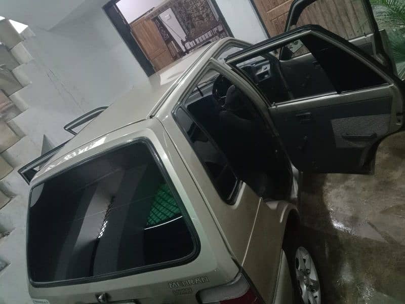 Suzuki Mehran VXR 2015 4