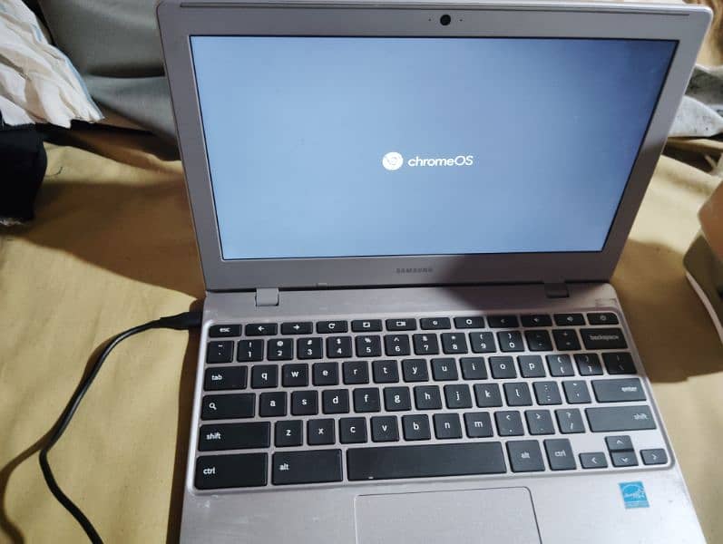 chrome sumsung chrome book 32gb all ok 3