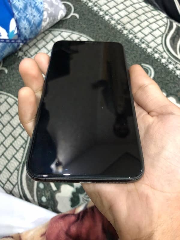 IPhone xs max 1