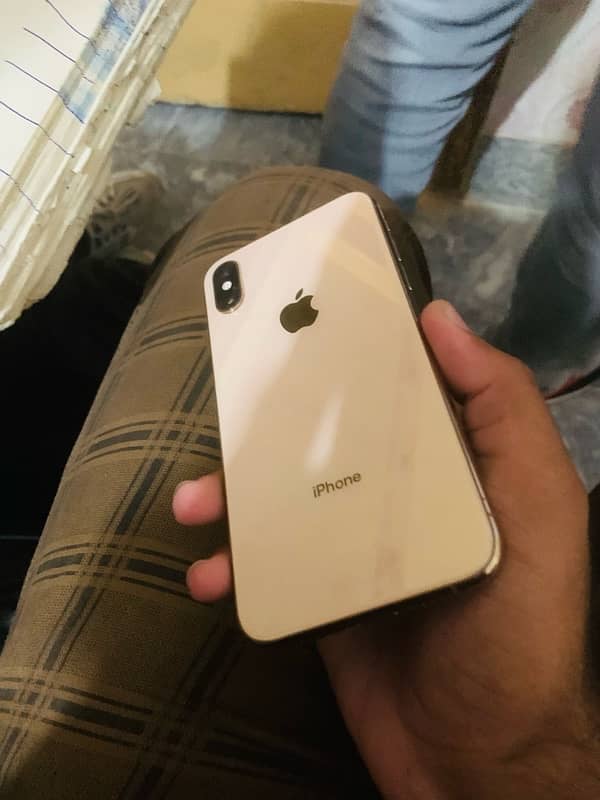 iphone xs dual pta approved 64gb 81 health all okay no any fault 2