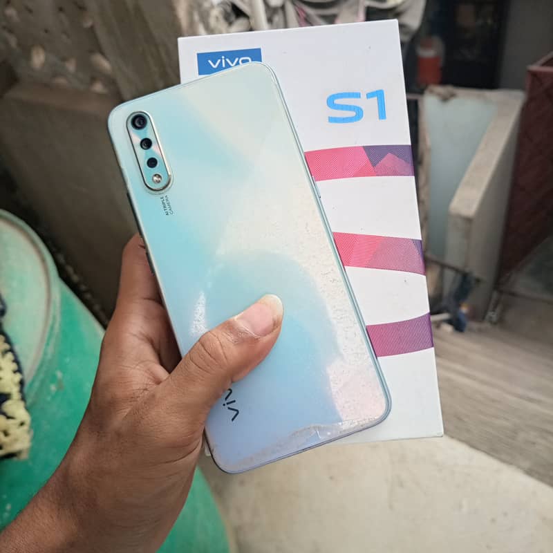 Vivo S1 Orignal 0