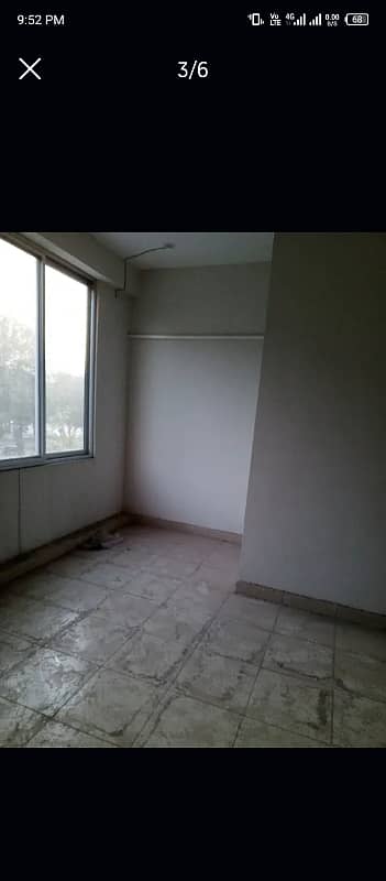 3 Marla plaza first floor hall for rent 3