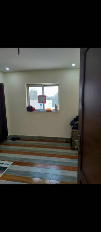 10 Marla mumty room for rent in bharia town lahore 3