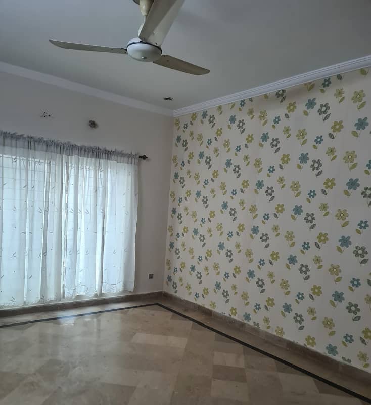 8 Marla upper portion for rent in bharia town lahore 1