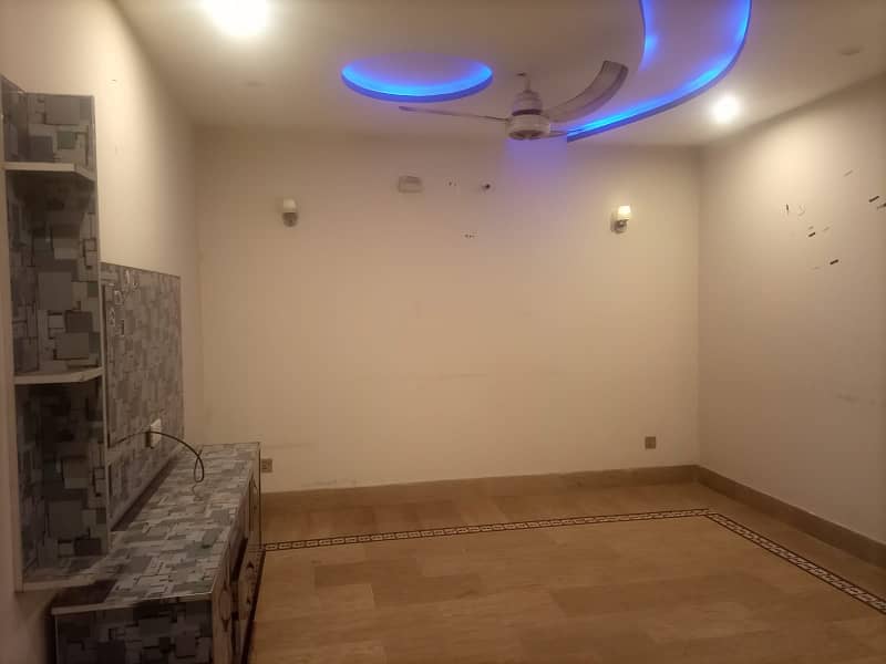 10 Marla house upper portion for rent in bharia town lahore 12