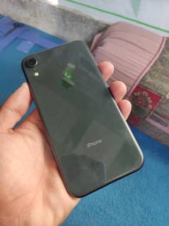 iPhone xr 64gb factory unlock 9.5by10 condition