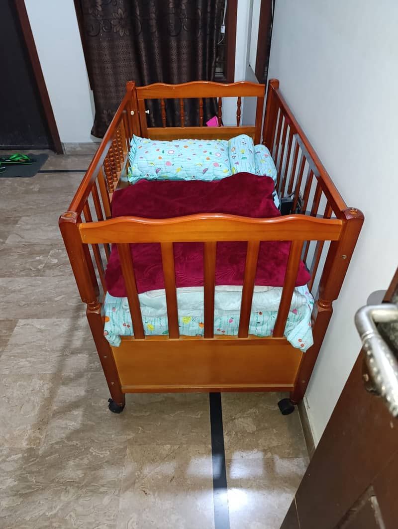 baby cot with matress / wooden baby cot / kids bed 1