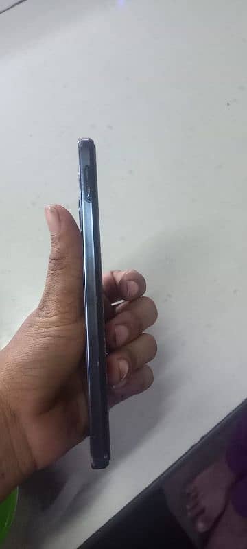 Infinix hot40i 4