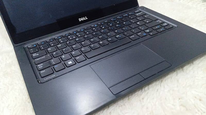 Dell i5 7th Touch screen Laptop 2