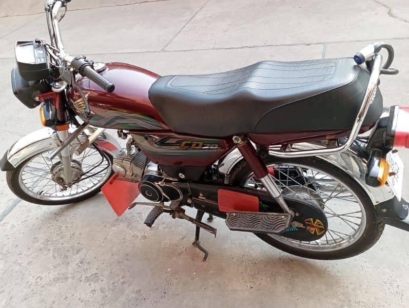 Honda 70 MODEL 2023 5