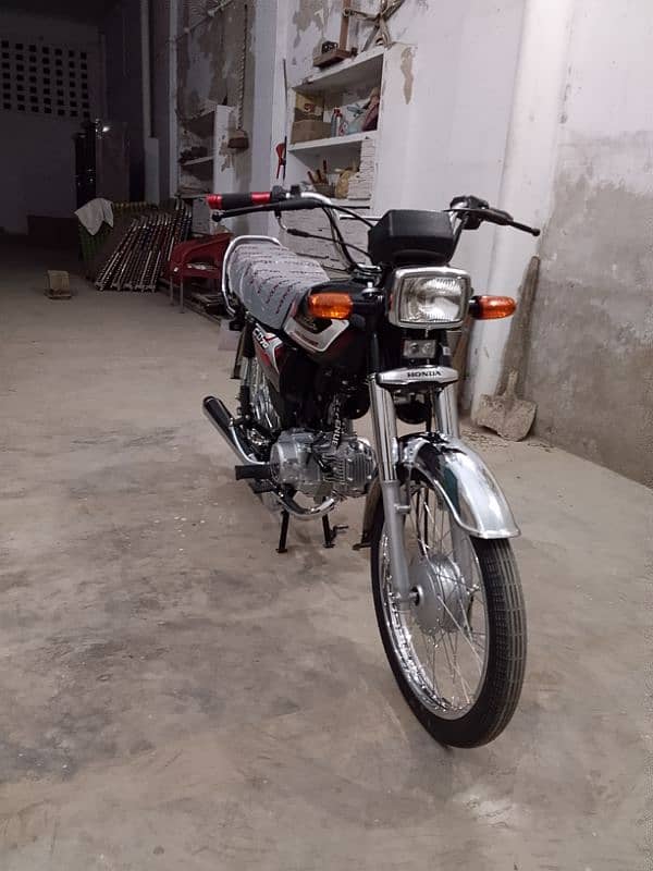 Honda cd70 3