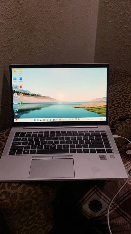 HP elite book 840 G7 core i7 10 gen 16 512 6