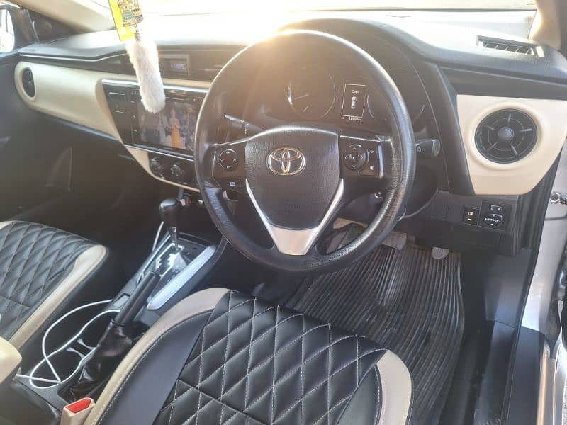 Toyota Corolla Altis 2018 8