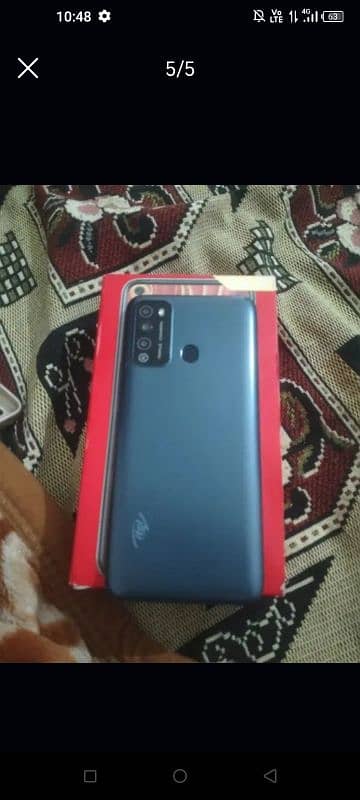 itel vision 2. . . 3/64. . with box charger 2