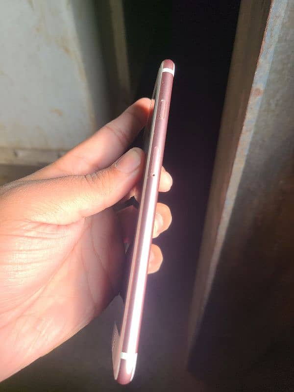 Iphone 6s plus 64GB PTA 2