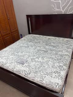 10/10 condition Diamond spring mattress