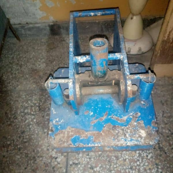 Hawie chappal making machine 5