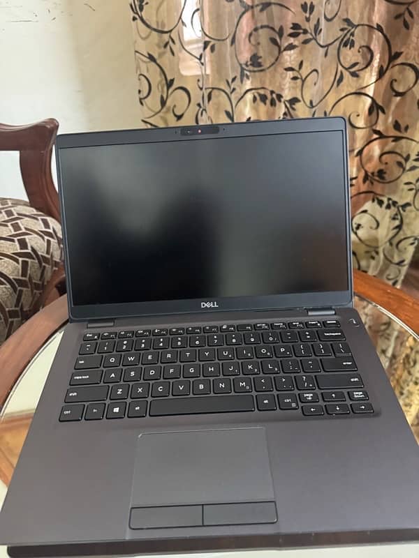 Dell Latitude 5300 i7 8th Generation 1