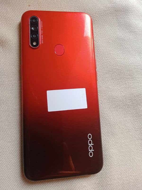 OPPO A31 0