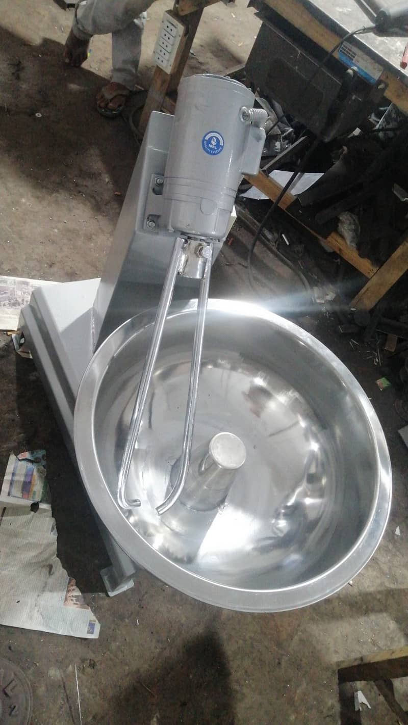 Chopper Machine /Gravy Machine / Peeler Machine / dough mixer 10