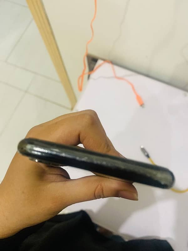 Iphone X Non PTA for urgent sale 1