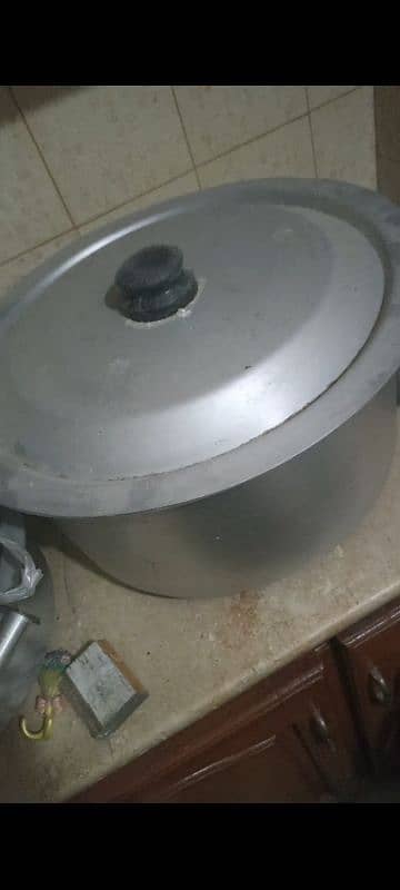 cooking pot 1