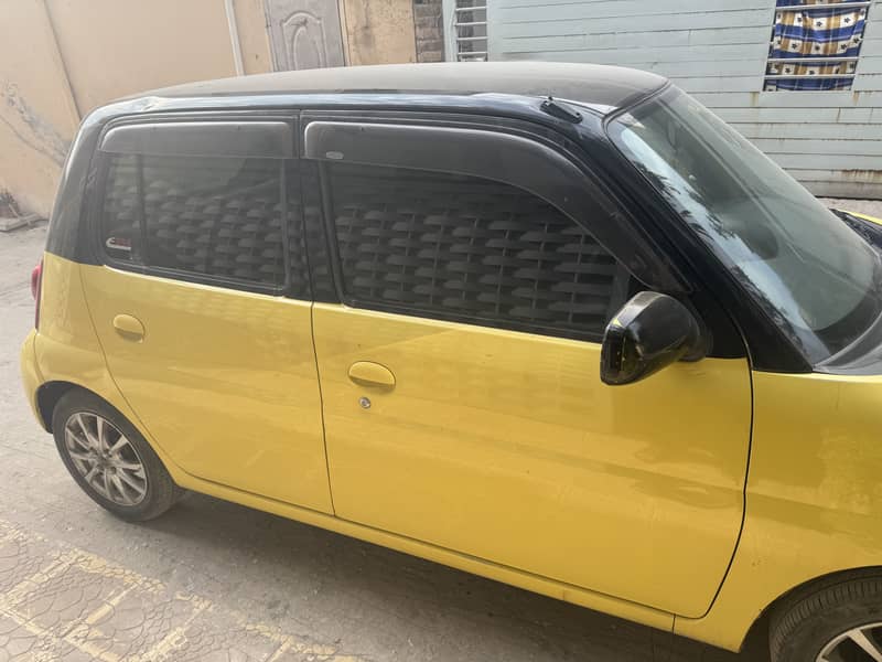 Daihatsu Esse 2007 3