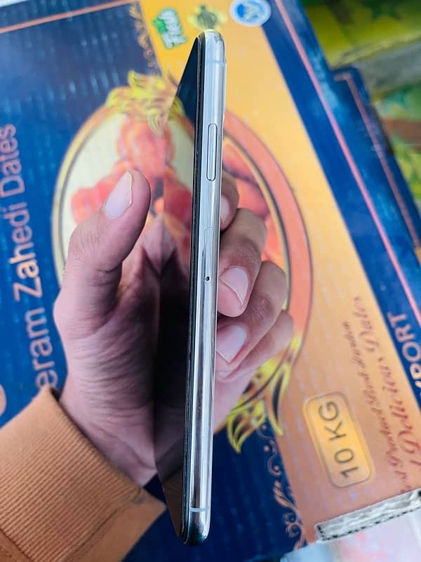 Iphone Xs max 64GB PTA approved 2