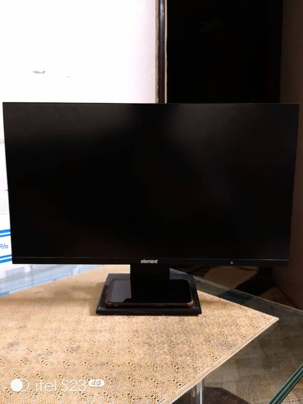 BORDERLESS 22 INCH LCD (FULL HD PIXELS GUARANTEE) 0