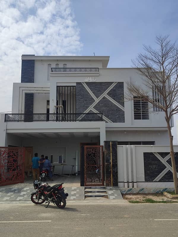 10 Marla House For Sale In Al-Razzaq Royals 0