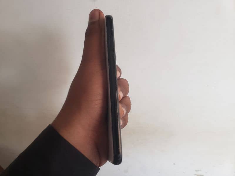 Google pixel 4 6GB 64GB Pta Approved 1