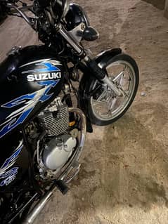 Suzuki gs150 SE