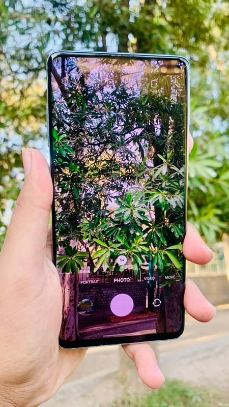 Samsung S10 plus 512 GB 11