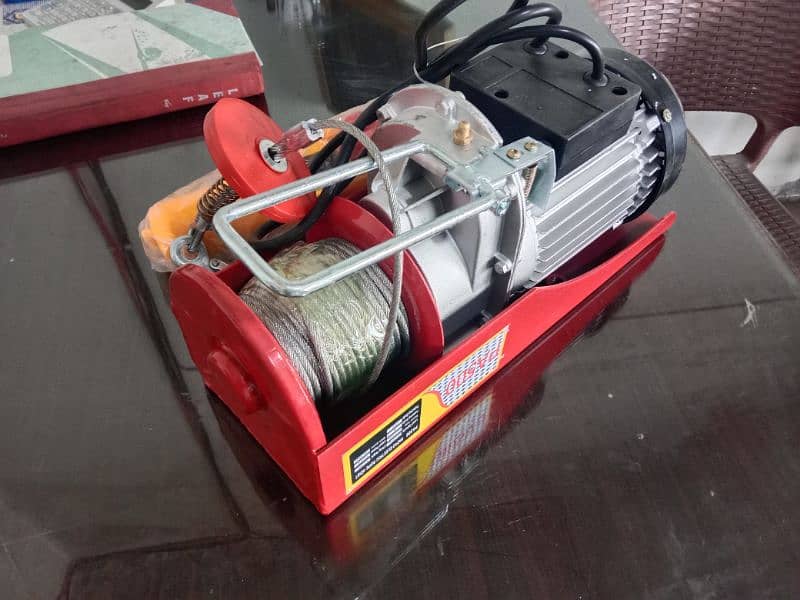 Mini lift machine/Monkey lift/winch/hoist/Material shifting/Crane 2