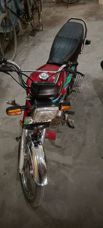 HONDA CD 70 2018 3