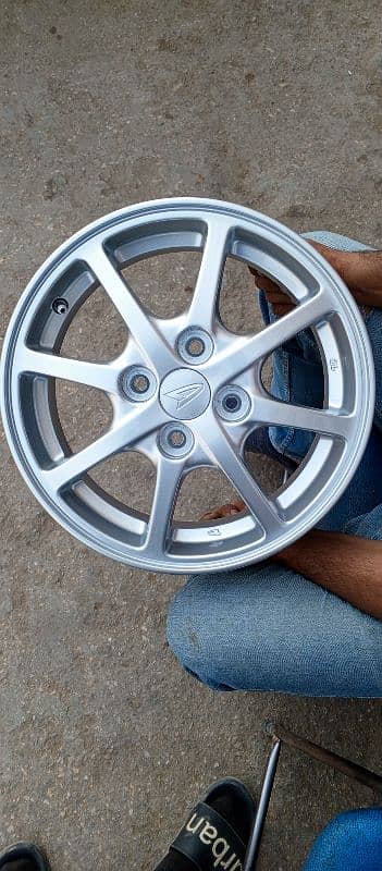 MADINA WHEELS 0