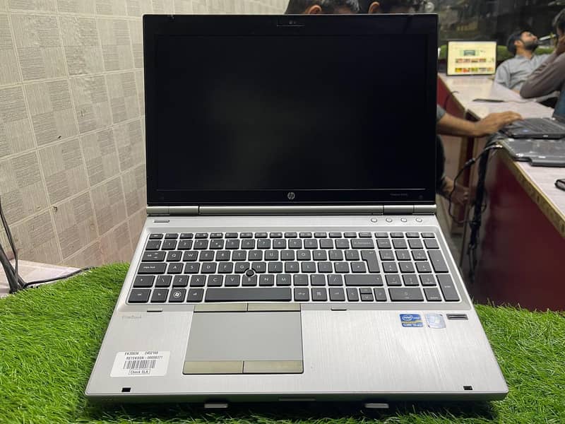 HP EliteBook 8560p (0322-8832611) 3