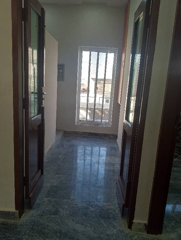 5 MARLA BREAD NOW LUXURY UPPER PORTION AVAILABLE FOR RENT IN FORMANITES HOUSING SCHEME BLOCK -N LAHORE 6