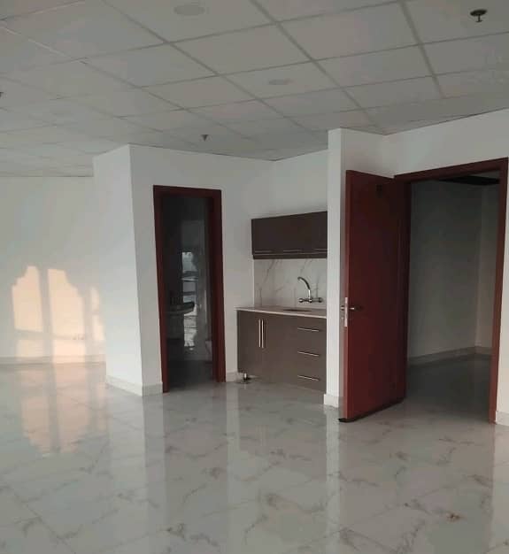 Al Haider Property Offer 350 Square Feet Commercial Office Available For Rent In Grand Square Mall Gulberg 3 6